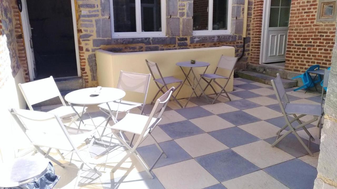 Comme Chez Soi Apartment Givet Exterior photo